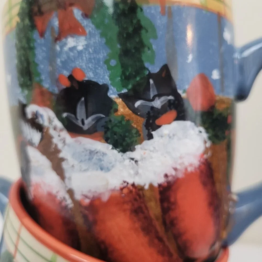 Two Oneida Cat Friends Mugs 20oz, Earthenware Christmas kitten cups Hand Painted